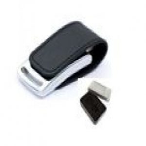 USB DE 16GB EN CUERINA NEGRA