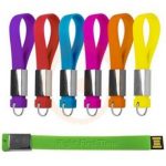 USB 16GB CLIP (PLASTICO)