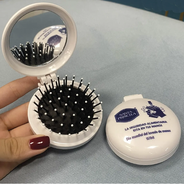 espejo circular con cepillo de fibra de trigo en allpublicidad
