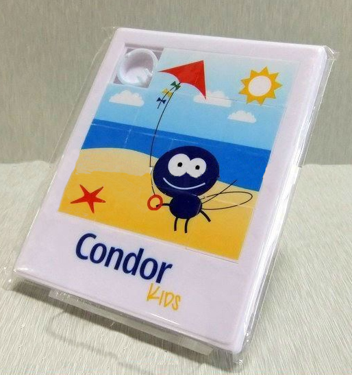 Mini rompecabeza o puzzle con regla en allpublicidad