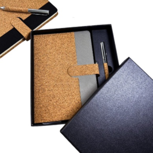 set de libreta de corcho y biocuero con lapicero metalico, presentacion caja en allpublicidad.com.pe